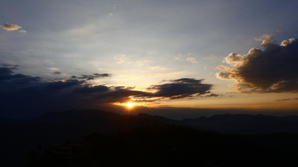 Ram Singh Mehra Guest House Almora Ngoại thất bức ảnh